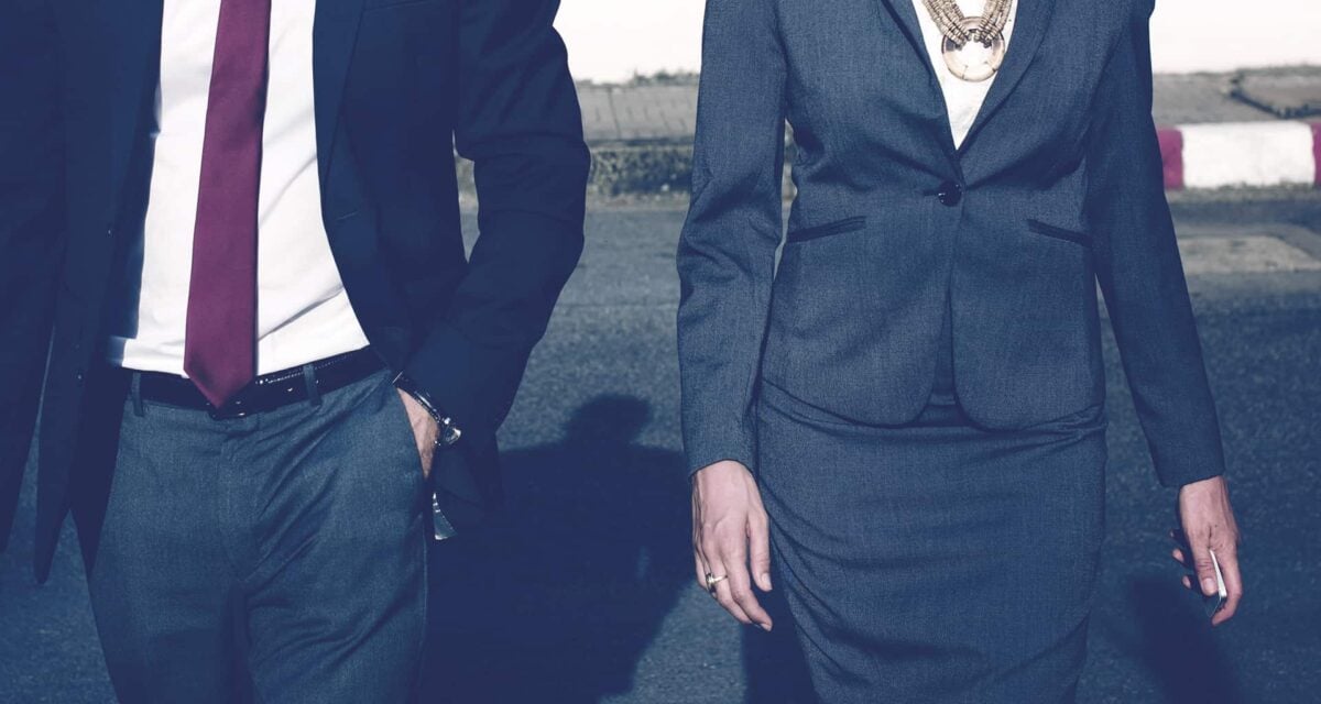 Photo man and woman in suits