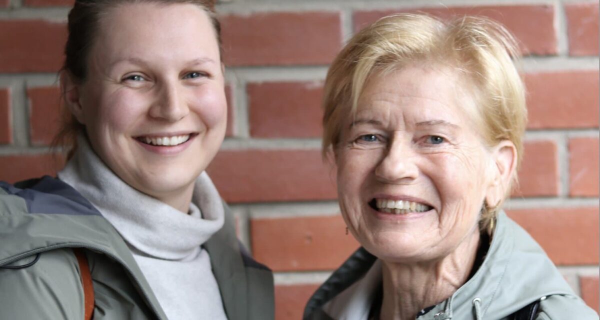 Asiantuntija Elisa Virtanen ja johtava asiantuntija Pirkko Kortekangas.